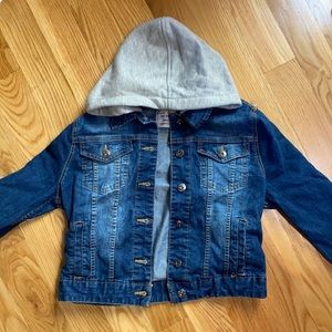 Love Tree Denim Jean Jacket w/ hood